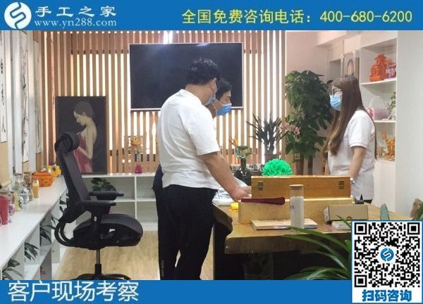 7月17日，有什么能賺錢的手工活？越來越多的人選擇勵(lì)志珠珠繡手工活外發(fā)加工項(xiàng)目，手工之家接待考察合作加工客戶剪影