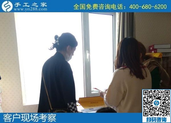 10月3日，手工活外發(fā)回收，這個(gè)可以寄到家做的手工活讓人安心在家掙錢，手工之家接待考察合作加工客戶剪影