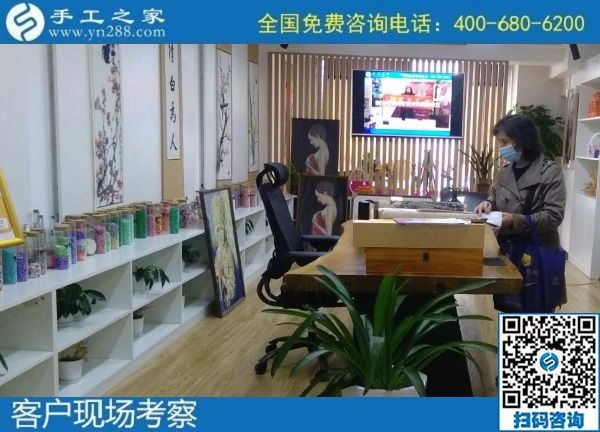 10月15日，在家做手工活加工，把手工活拿回家做是居家掙錢的好方法，手工之家接待考察加工客戶剪影