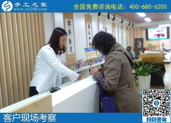 10月15日，在家做手工活加工，把手工活拿回家做是居家掙錢的好方法，手工之家接待考察加工客戶剪影