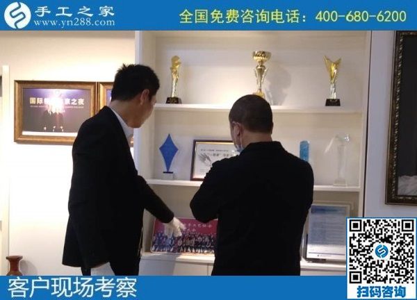 10月22日，純手工活外發(fā)加工項目受歡迎，這里的珠繡手工活是可以寄到家做的手工活，手工之家接待考察加工客戶剪影