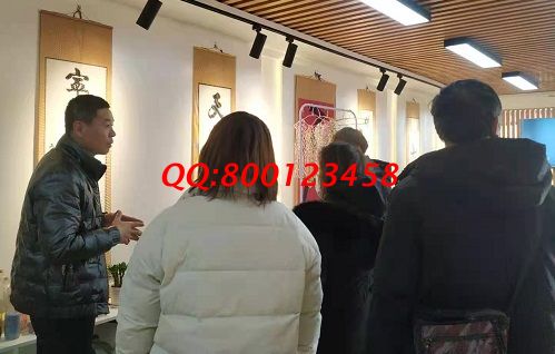1月1日，元旦假期把手工活拿回家做，這個(gè)串珠外發(fā)手工活加工能掙錢，手工之家接待考察合作加工客戶剪影