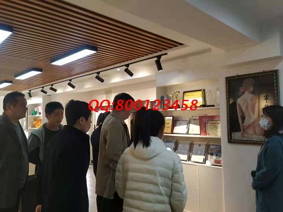 3月17日，做手工活掙錢，這里的外發(fā)手工活讓很多人實現(xiàn)了居家就業(yè)創(chuàng)業(yè)，手工之家接待考察加工客戶剪影