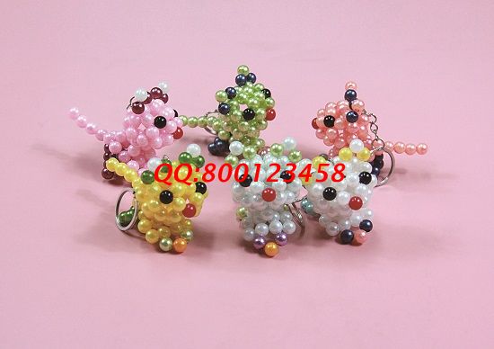 3月19日，長期穩(wěn)定，可以帶回家做的手工活，手工之家的外發(fā)手工活有保證，勵志珠珠繡立體串珠飾品展示