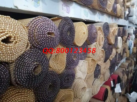 4月8日，做手工活掙錢，拿回家做的手工活，就選正規(guī)可靠的十多年老企業(yè)手工之家，勵志珠珠繡成品倉庫實拍