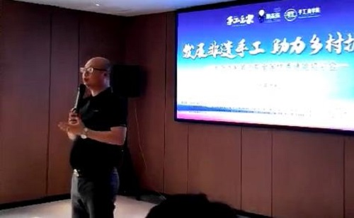 5月2日，純手工活外發(fā)加工，非遺傳統(tǒng)手工勵志珠珠繡是個好選擇，手工之家第二期優(yōu)秀繡娘培訓(xùn)會剪影
