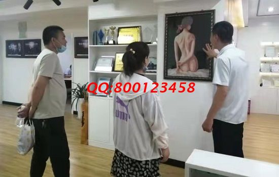 6月6日，長(zhǎng)期有活兒，加工費(fèi)有保障，這個(gè)拿回家做的手工活外發(fā)加工項(xiàng)目，大家都很滿意，圖為手工之家接待考察合作加工客戶(hù)剪影