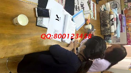 7月12日，想接正規(guī)廠家的手工活，想找能在家掙錢(qián)的手工活，就選注重創(chuàng)新的勵(lì)志珠珠繡，手工之家接待考察合作加工客戶(hù)剪影