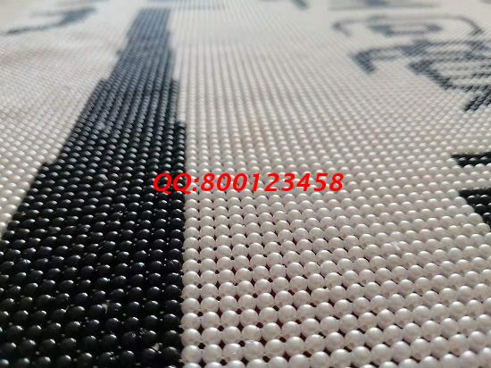 7月30日，正規(guī)可靠的手工活外發(fā)加工企業(yè)，手工之家不僅有加工人員的信任，還有社會的支持和認可，圖為勵志珠珠繡成品細節(jié)實拍