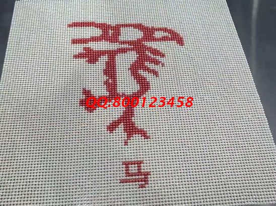 8月28日，付出就有收獲，珠繡可以帶回家做的手工活簡單好做、收入有保障，很適合大家，圖為勵志珠珠繡串珠成品實拍