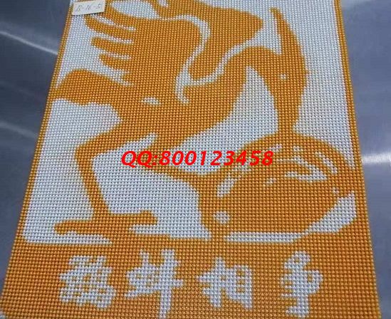 9月1日，我能做手工之家的珠繡正規(guī)供料的手工活嗎？答案是只要這樣就可以！圖為勵志珠珠繡成品細(xì)節(jié)實(shí)拍