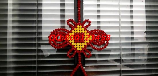 9月23日，可以帶回家做的手工活兼職和創(chuàng)業(yè)好項(xiàng)目，可信可靠，產(chǎn)品設(shè)計(jì)精美、種類(lèi)豐富，就在手工之家，圖為勵(lì)志珠珠繡串珠產(chǎn)品實(shí)拍