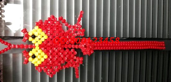 9月23日，可以帶回家做的手工活兼職和創(chuàng)業(yè)好項(xiàng)目，可信可靠，產(chǎn)品設(shè)計(jì)精美、種類(lèi)豐富，就在手工之家，圖為勵(lì)志珠珠繡串珠產(chǎn)品實(shí)拍
