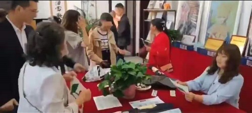 讓更多人在這里收獲成長！--- --- 記手工之家第五期全國優(yōu)秀繡娘培訓會開啟