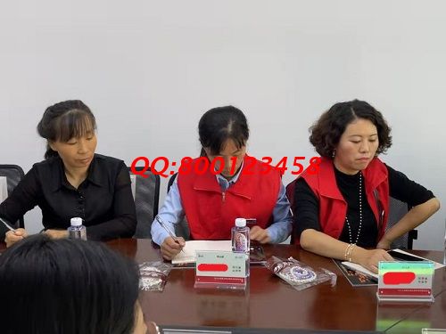 10月6日，長期穩(wěn)定，這個正規(guī)手工活外發(fā)加工企業(yè)，還有個性化定制服務(wù)，圖為手工之家優(yōu)秀繡娘培訓(xùn)會剪影
