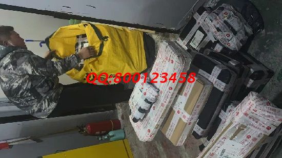 11月29日，可以帶到回家做的手工活，在家做手工活掙錢，大家可以到十多年的老企業(yè)手工之家考察合作，圖為快遞小哥送來各地寄回的勵(lì)志珠珠繡成品實(shí)拍(圖4)