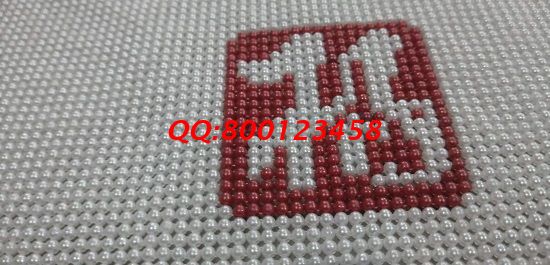 12月1日，年底了，在家做手工活的人，很多都選擇手工之家的珠繡串珠手工活外發(fā)加工項(xiàng)目，圖為勵(lì)志珠珠繡產(chǎn)品細(xì)節(jié)實(shí)拍(圖4)