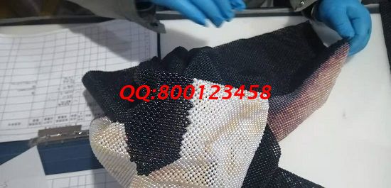 12月24日，可以寄到家做的手工活外發(fā)加工項(xiàng)目，手工之家的珠繡串珠手工值得信任，圖為勵(lì)志珠珠繡成品倉庫驗(yàn)收實(shí)拍(圖1)