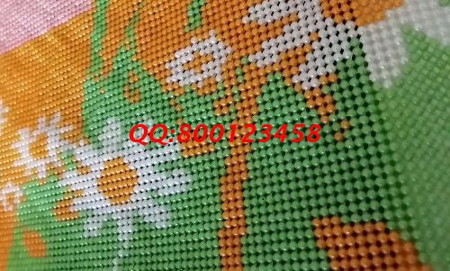 1月27日，在家做手工活，拿回家做的手工活，長期穩(wěn)定，大家都選了手工之家，圖為勵(lì)志珠珠繡成品細(xì)節(jié)實(shí)拍
