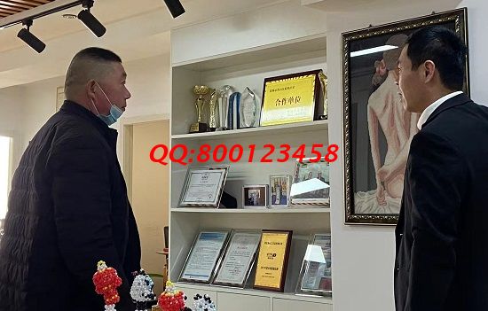 2月27日，純手工活外發(fā)加工，企業(yè)和手工活都讓人放心，十多年手工企業(yè)的珠繡串珠手工活加工項(xiàng)目靠譜，圖為手工之家接待考察合作加工客戶剪影
