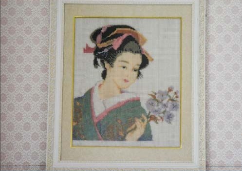 6月17日，在家做的手工活，正規(guī)供料的手工活，選擇手工之家就是選擇了良好的合作和發(fā)展，圖為勵志珠珠繡手工產(chǎn)品剪影