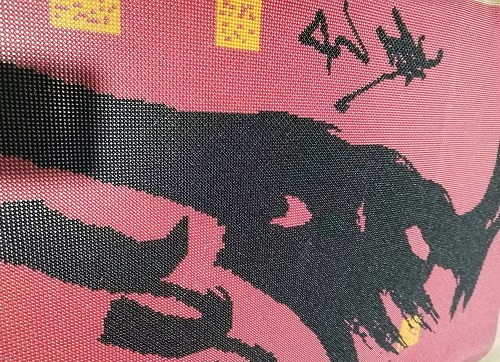 9月29日，正規(guī)供料的手工活，在家做手工活掙錢，新的季度即將開始，手工之家的外發(fā)手工活適合大家居家就業(yè)創(chuàng)業(yè)，圖為勵(lì)志珠珠繡串珠手工產(chǎn)品剪影