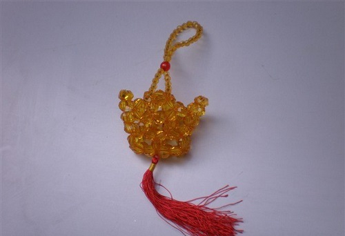 3月27日，純手工加工項目，拿回家做的手工，在手工之家,哪種合作者的收入比較好，圖為勵志珠珠繡串珠手工產(chǎn)品剪影