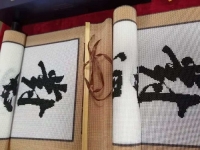 7月6日，手工活拿回家做，代加工手工活，手工之家的非遺傳統(tǒng)手工珠繡給人榮譽(yù)感、成就感，圖為勵志珠珠繡串珠手工產(chǎn)品剪影