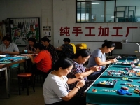普通家庭致富好門路，在家低成本開純手工加工廠，收入好，一家人都能上手
