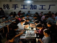 在家不再焦慮，小成本創(chuàng)業(yè)開手工加工廠，4 點讓人穩(wěn)定可靠發(fā)展，踏實掙錢
