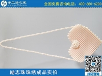3月11日，正規(guī)手工活外發(fā)回收，手工活賺錢，就要好好做這個(gè)外發(fā)手工活，手工之家勵(lì)志珠珠繡包成品實(shí)拍