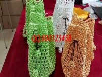2月4日，把手工活拿回家做，服務(wù)完善的手工之家是大家的選擇，珠繡純手工珠包實拍