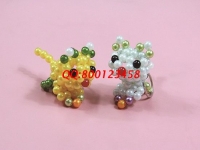 3月19日，長期穩(wěn)定，可以帶回家做的手工活，手工之家的外發(fā)手工活有保證，勵志珠珠繡立體串珠飾品展示