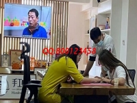 6月22日，看中這些，想在家做手工活的人選擇珠繡手工活外發(fā)加工項(xiàng)目，放心居家掙錢，手工之家接待考察加工合作客戶剪影