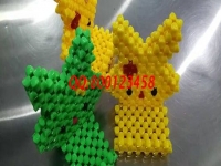 10月17日，可以帶回家做的手工活，手工之家的外發(fā)手工活是這樣交付成品的，圖為勵志珠珠繡串珠成品實拍